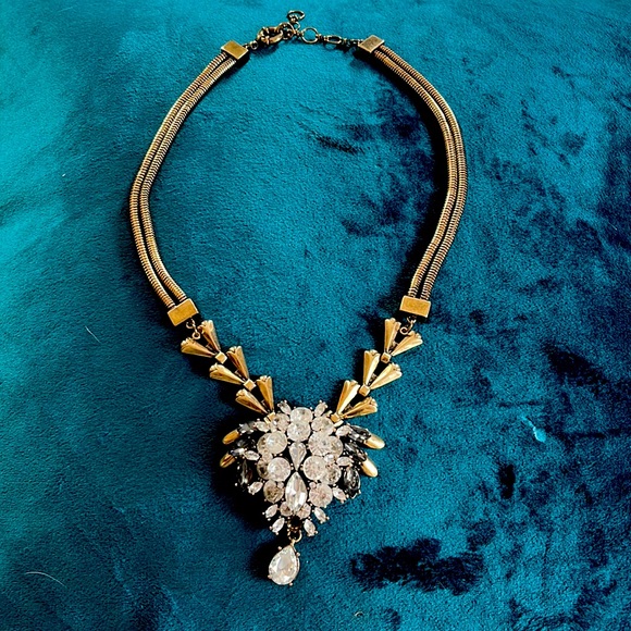 💥SALE💥STATEMENT Necklace with large clear and gray tone crystals - Picture 1 of 6